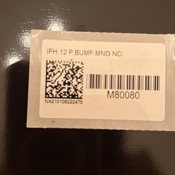 Louis Vuitton I Phone 12 / 12 Pro Phone Bumper - Picture 4 of 4